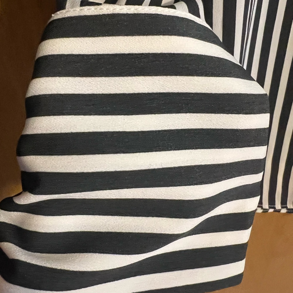 Striped button down - Picture 4 of 4